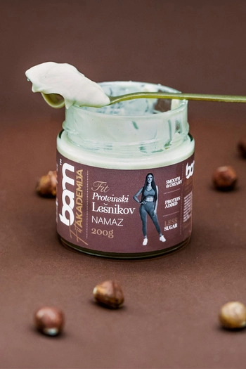 Haselnussaufstrich mit Proteinen, 200 g