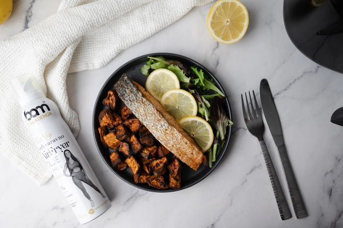gebackener lachs und süßkartoffeln aus der heißluftfritteuse